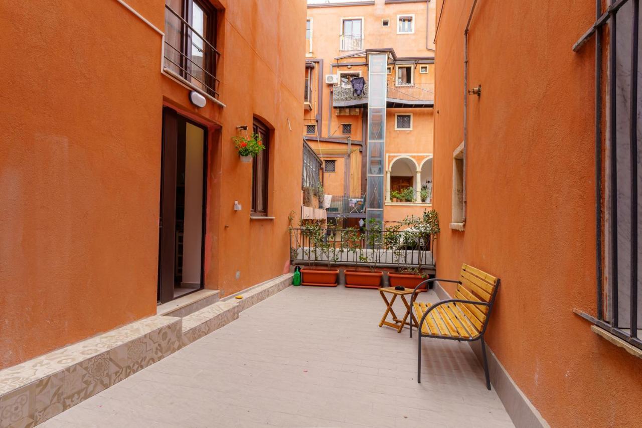 Casta Diva Holiday Rooms Katanya Dış mekan fotoğraf